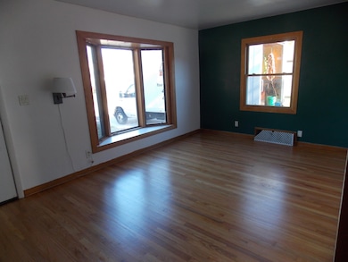 2309 E Leroy Ave, Saint Francis, WI 53235 - photo 2