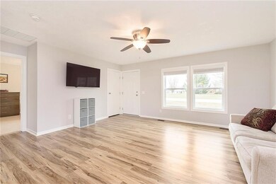 501 N Pike St, Kirklin, IN 46050 - photo 4