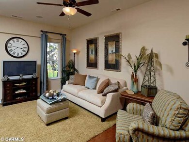 Den/Family/Great Room - Sample photo from Ryan Hom