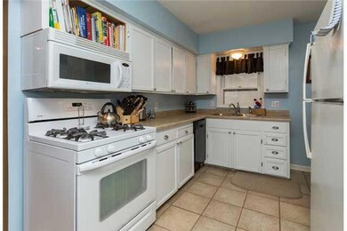 4032 E 32nd St, Des Moines, IA 50317 - photo 4