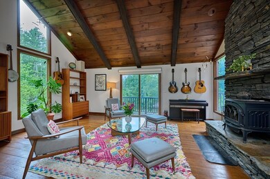 12 Bray Ct, Pelham, MA 01002 - photo 5