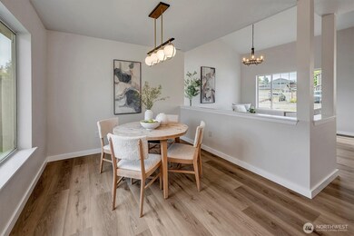 1424 SW 352nd Ct, Federal Way, WA 98023 - photo 7