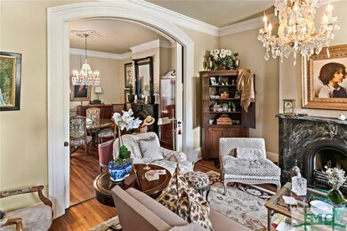 405 E Charlton St unit Parlor, Savannah, GA 31401 - photo 5