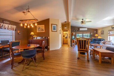 Dining/Living