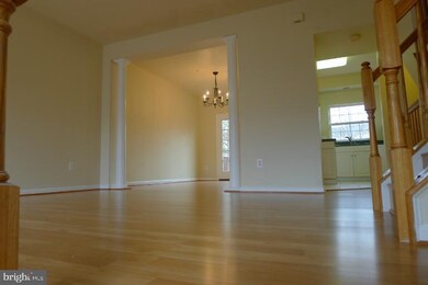 20818 Mountain Lake Terrace, Germantown, MD 20874 - photo 2