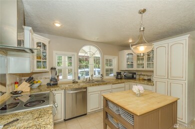 559 Jones Rd, Winlock, WA 98596 - photo 2