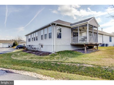 134 Foxmask Turn unit 11, Glen Mills, PA 19342 - photo 2