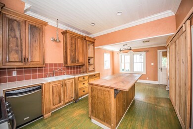 7 Kitchen