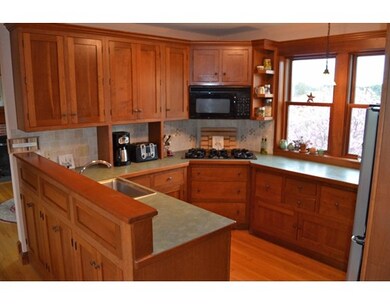 121 N Hatfield Rd, Hatfield, MA 01038 - photo 6