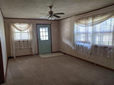 1034 Ohio Ave, Logan, OH 43138 - photo 5