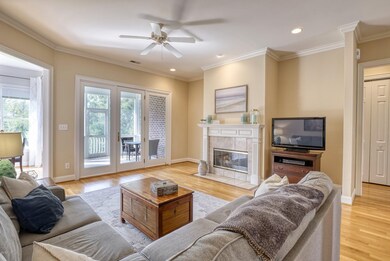 418 White Columns Way-print-006-021-JKA8