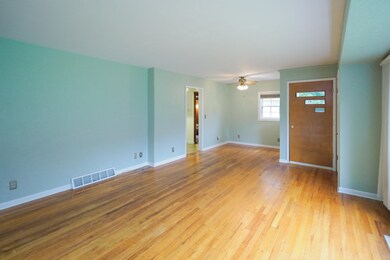 141 West St-105