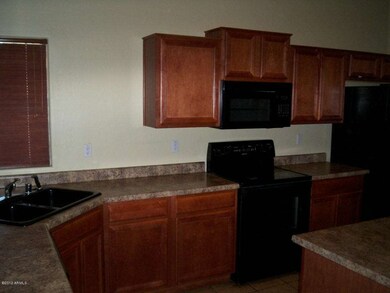 kitchen2