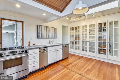 28 Decatur Ave, Annapolis, MD 21403 - photo 4