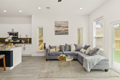 6623 England St, Houston, TX 77021 - photo 4