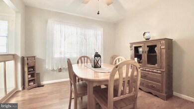 12313 Running Deer Rd, Manassas, VA 20112 - photo 3