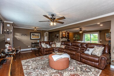 105 Hickory Dr, Harrodsburg, KY 40330 - photo 5