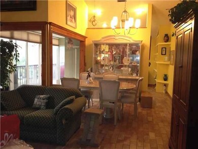 3535 Magellan Cir unit 528, Miami, FL 33180 - photo 2