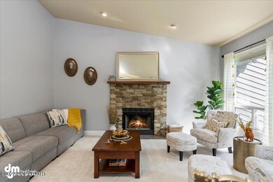 07-Living Room_MAX7531