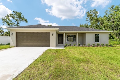 319 Fisher Rd, Ocklawaha, FL 32179 - photo 2