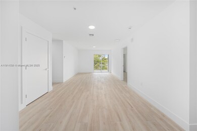 32 NW 14th Ave unit 102, Miami, FL 33125 - photo 2