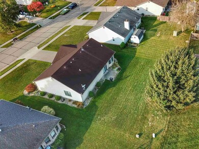 1008 Elm St, Auburn, IN 46706 - photo 3