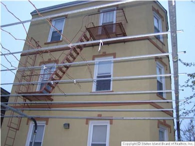 182 Mcclean Ave, Staten Island, NY 10305 - photo 3