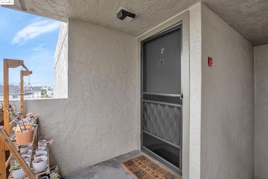 15 Mateo Ave unit 7, Millbrae, CA 94030 - photo 4