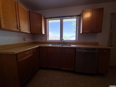 408 S 16th St, Worland, WY 82401 - photo 6