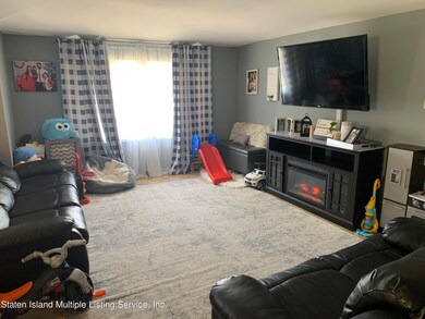 197 Gervil St, Staten Island, NY 10309 - photo 6