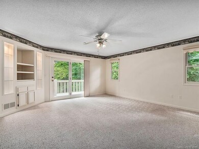 436 Heather Marie Dr, Hendersonville, NC 28792 - photo 7