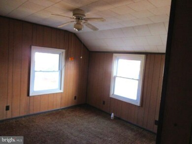 21675 Saratoga Dr, Lexington Park, MD 20653 - photo 2