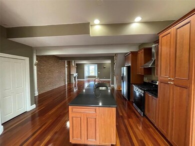 422 Broadway unit 3-4, Providence, RI 02909 - photo 3