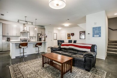 5718 Mccommas Blvd unit 106, Dallas, TX 75206 - photo 4