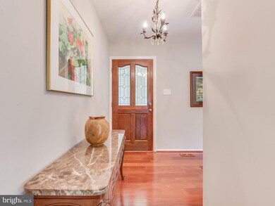 4322 Mariner Ln, Fairfax, VA 22033 - photo 6