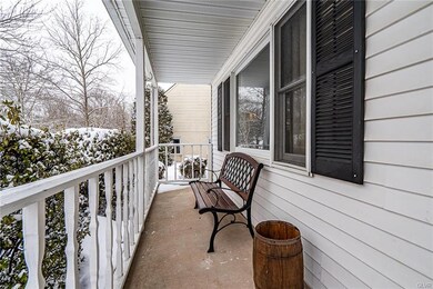 8 Jessica Ln, Sellersville, PA 18960 - photo 3