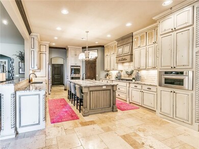 Dual ovens and dual sinks help keep things neat. B
