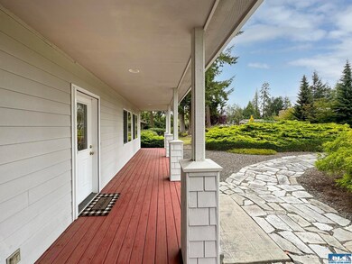 261 Taylor Blvd, Sequim, WA 98382 - photo 5