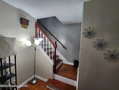 118 S Dawes Ave, Kingston, PA 18704 - photo 3