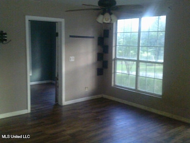 421 Highway 354, Walnut, MS 38683 - photo 2