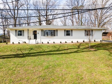 1034 E Lakeshore Dr, Dalton, GA 30720 - photo 3