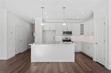 Interior photo of a previously built Laurel model, for illustrative purposes only. Upgrades and finishes may vary.