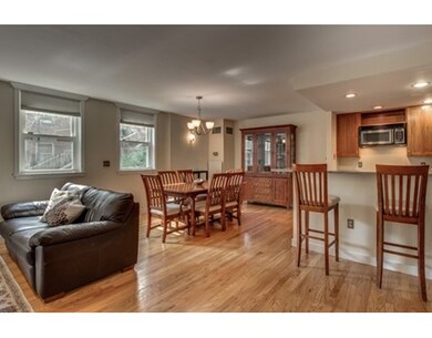 84 Moon St unit 84, Boston, MA 02113 - photo 4