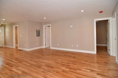 288 Lafayette St, Pawtucket, RI 02860 - photo 4