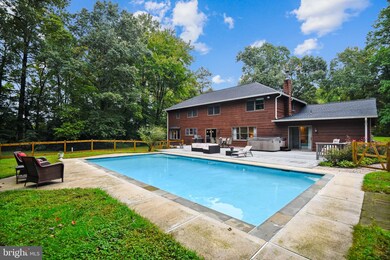 6502 Wilson Rd, Friendship, MD 20758 - photo 5