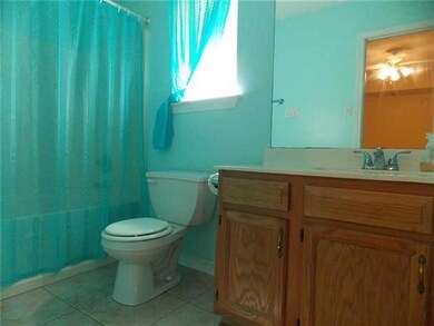 Master Bath/Spa.