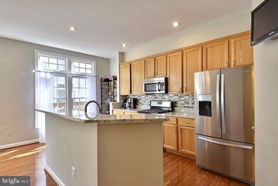 4311 Thomas Brigade Ln, Fairfax, VA 22033 - photo 3