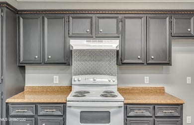 207 W Dewey Camp Dr-56