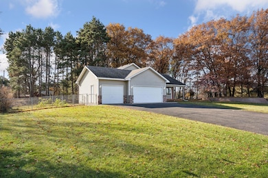 Featuring a 3 car garage