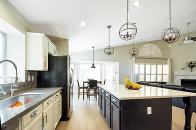 Eye-catching kitchen finishes